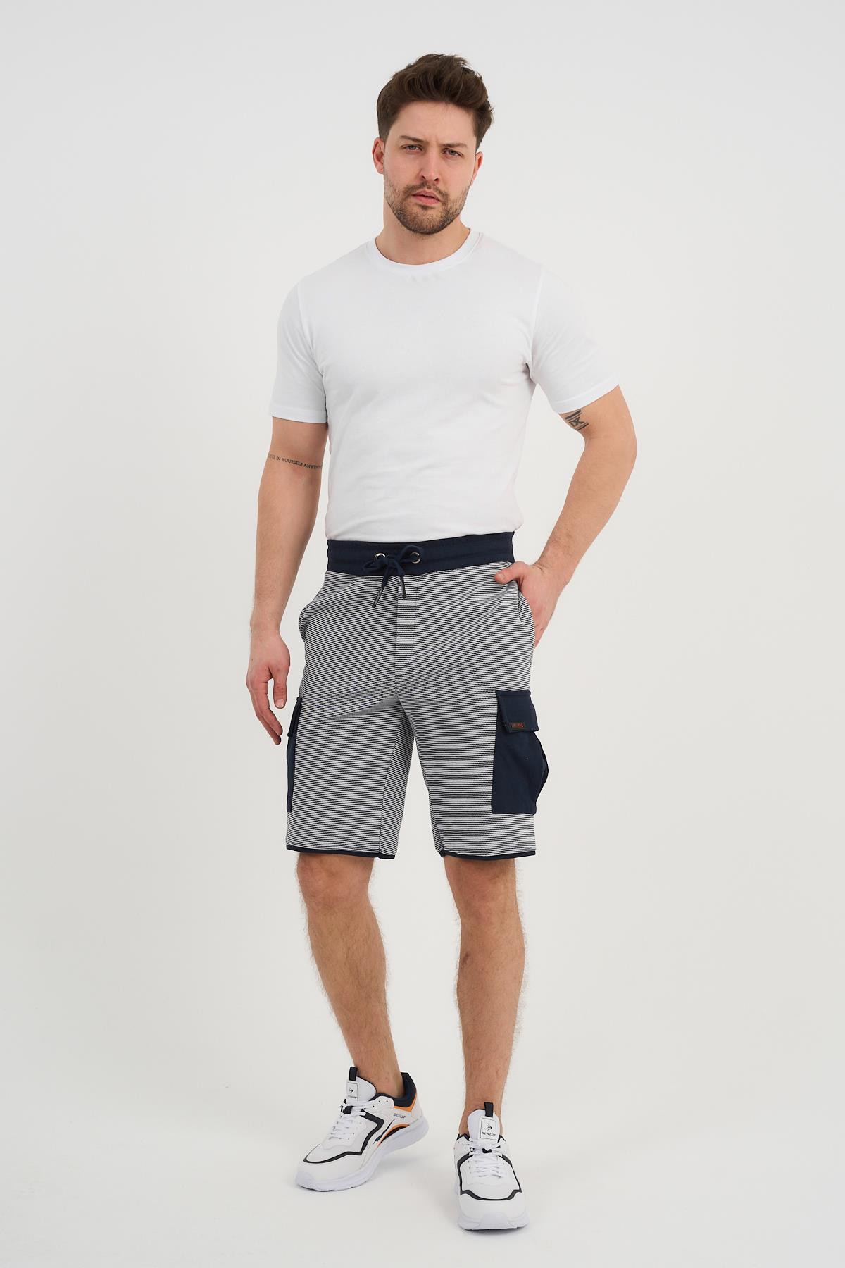 ÇİZGİLİ KARGO CEPLİ BERMUDA ŞORT