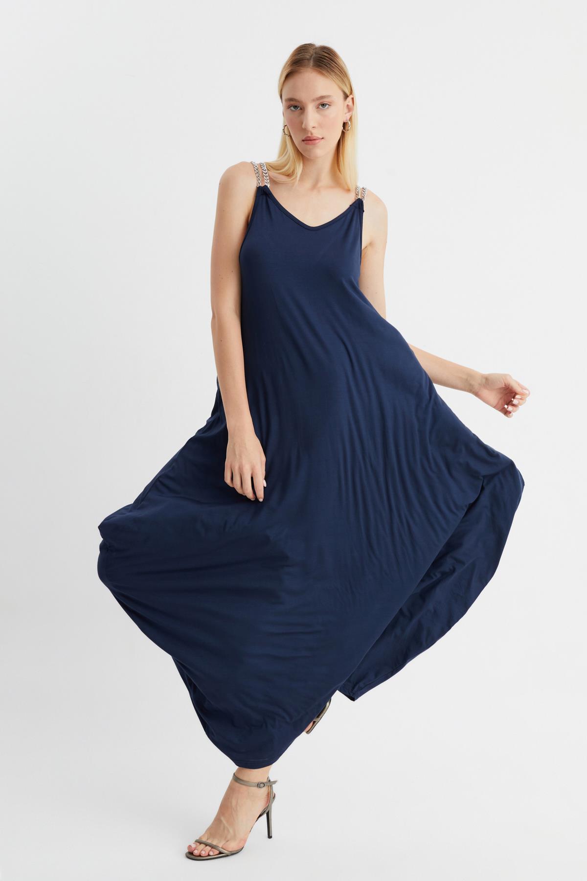 ZİNCİR ASKILI ELBİSE