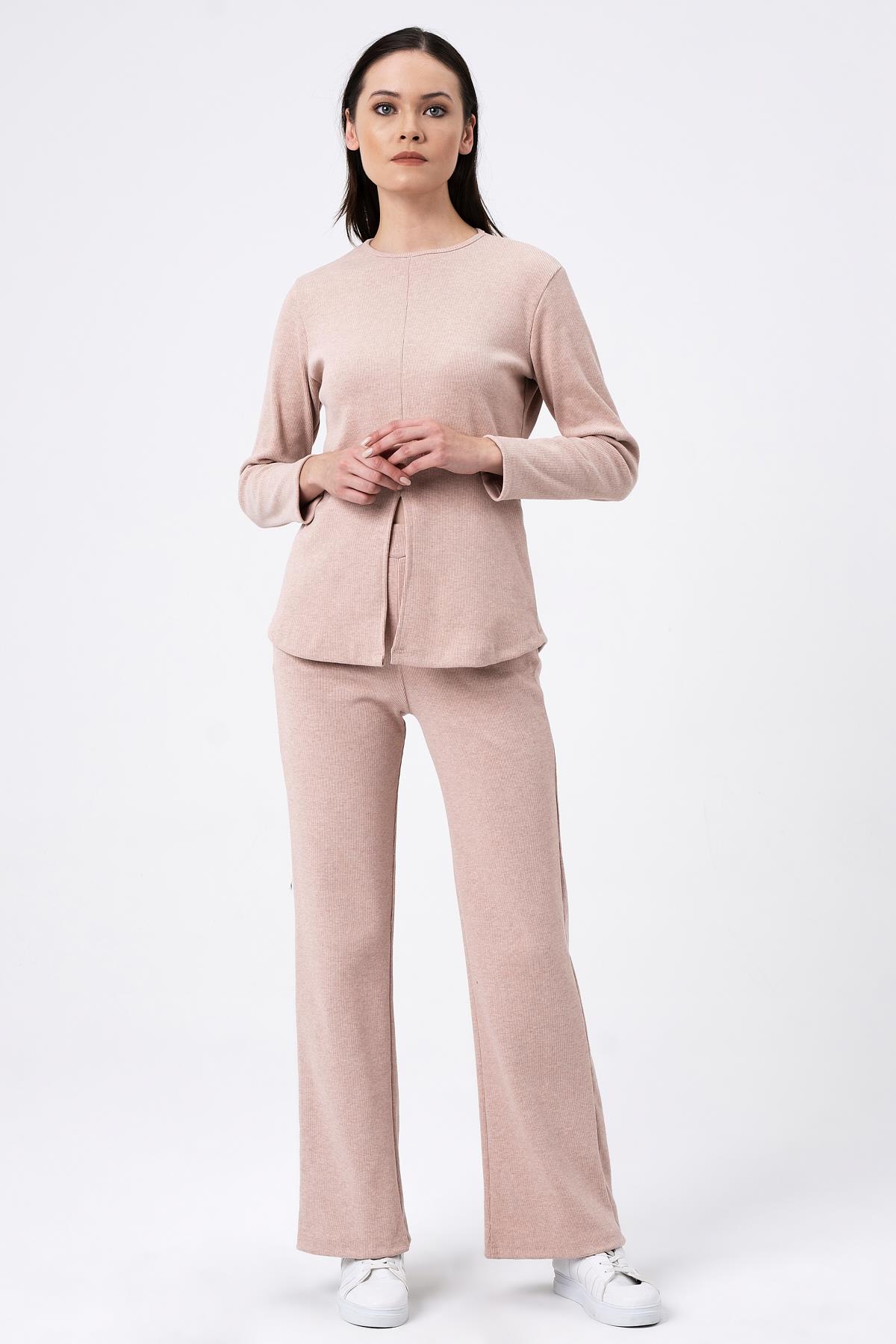 ÖNÜ YIRTMAÇ DETAYLI İKİLİ TAKIM