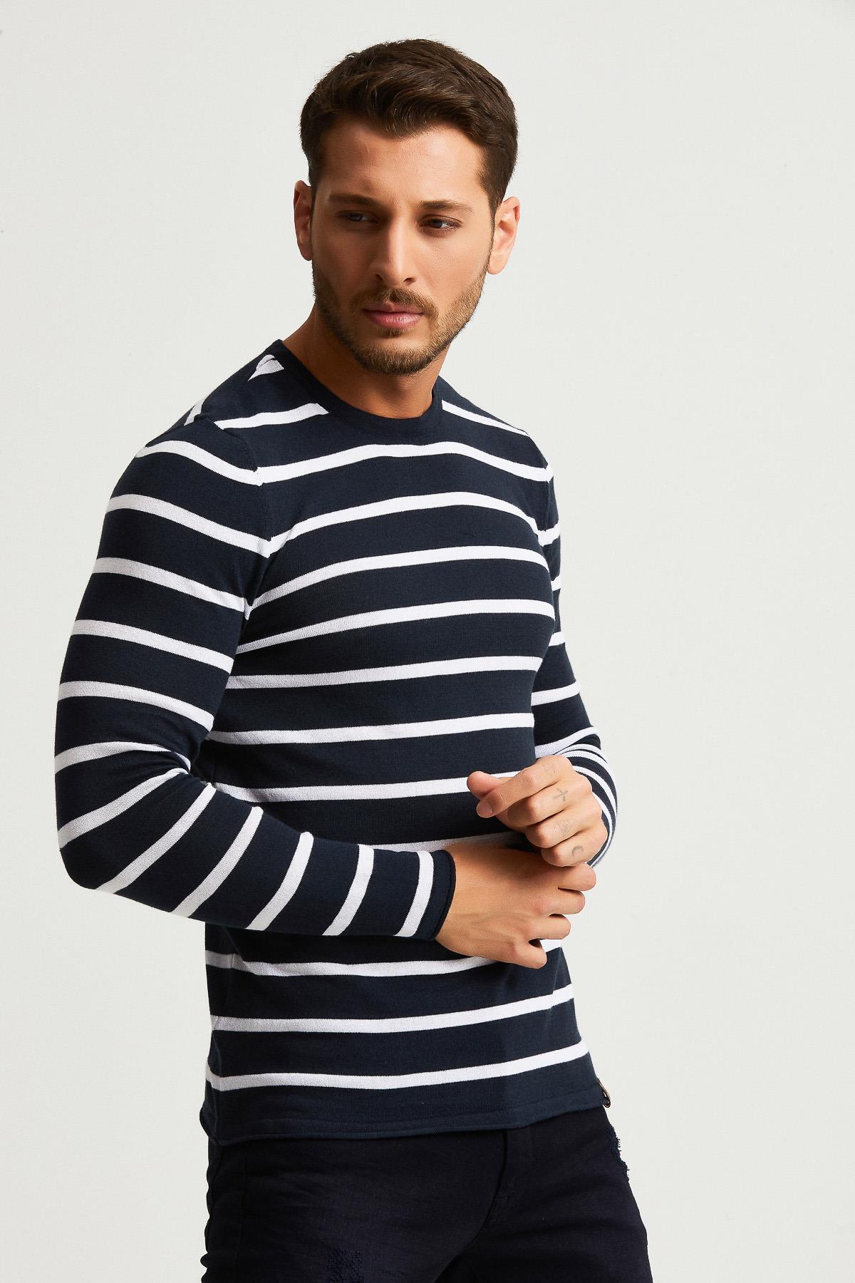 ÇİZGİLİ İNCE PAMUKLU KAZAK