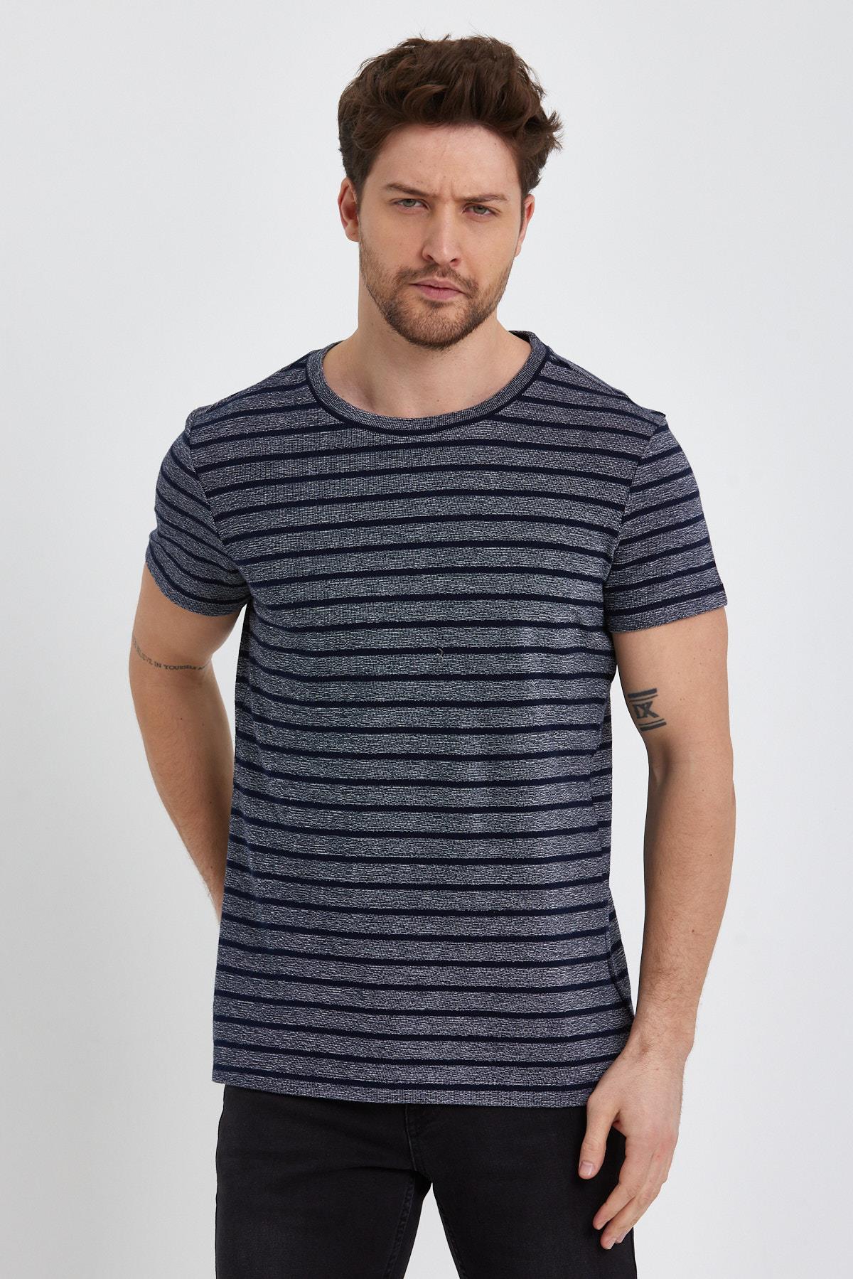 ÇİZGİLİ BİSİKLET YAKA T-SHİRT