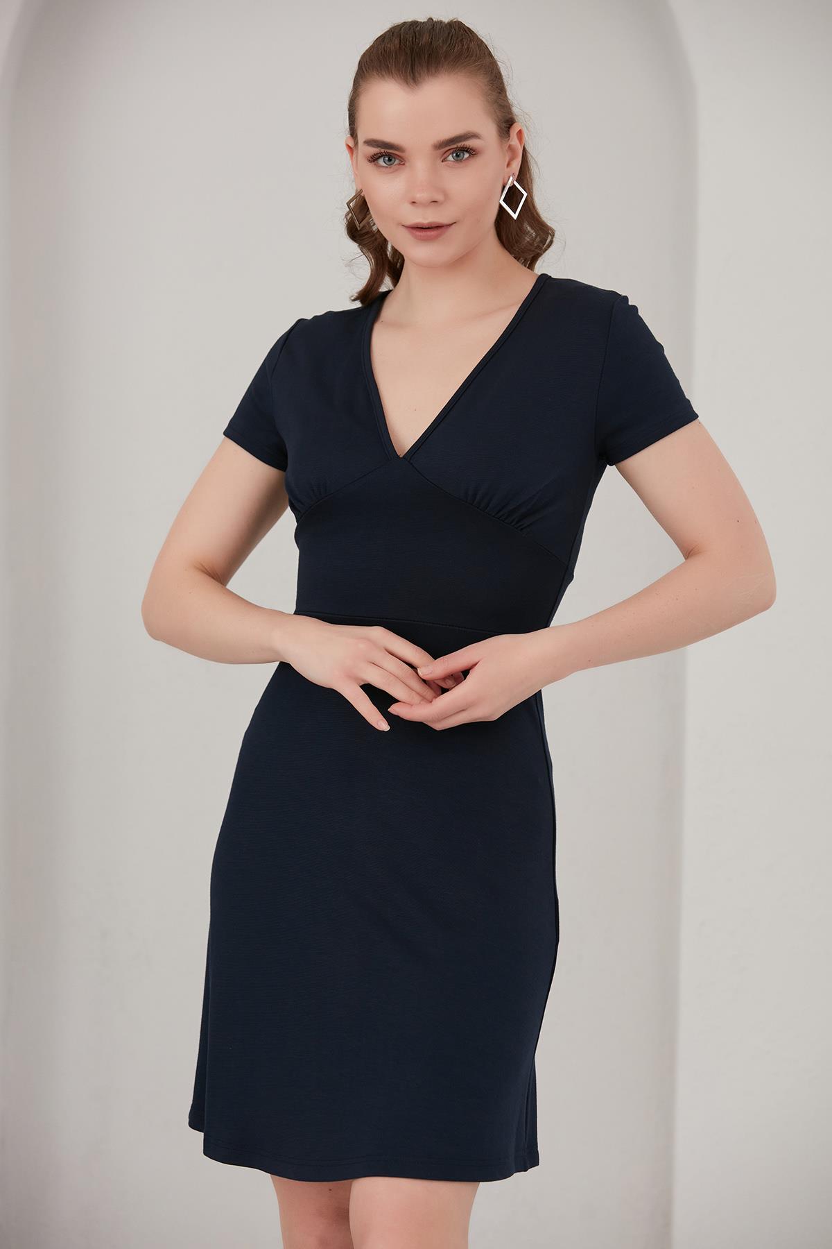 ALEXANDERGARDİ SKATER KALIP ELBİSE