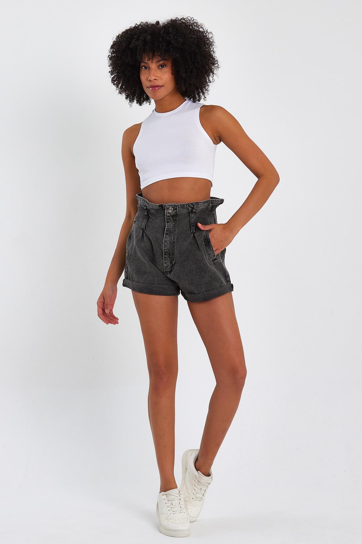 ÖZEL KOLEKSİYON BAĞLAMALI DENİM ŞORT